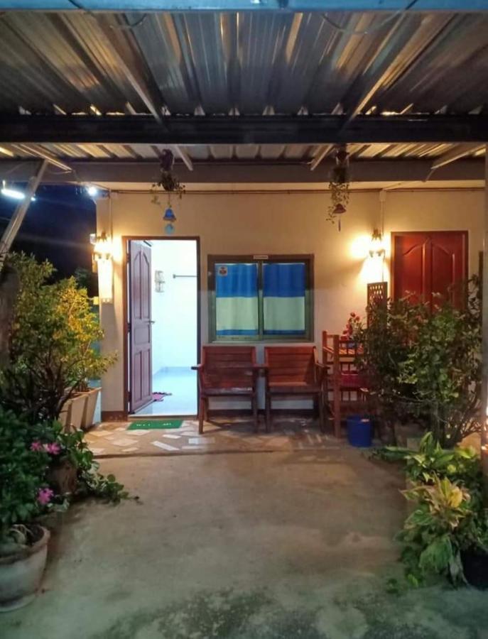 Yaijaew House Apartment Sukhothai Exterior photo